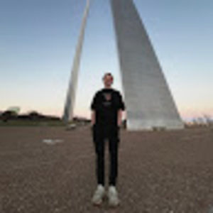 Meet your Posher, Max